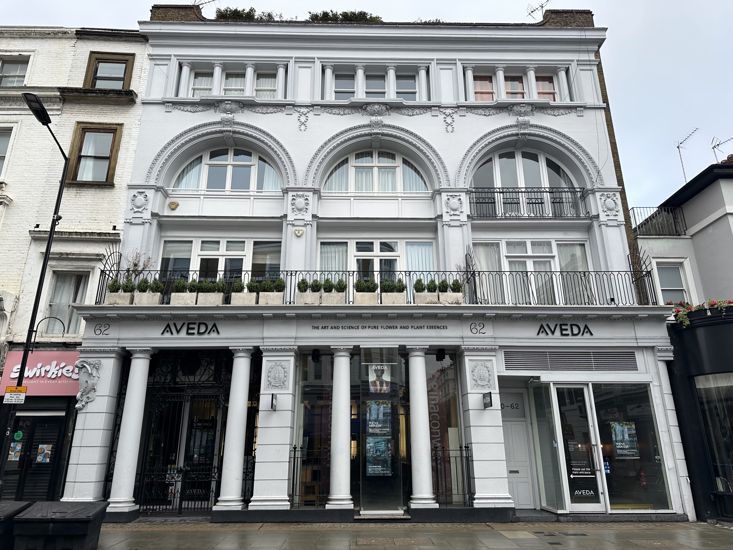 60-62 Westbourne Grove W2